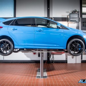 2016-Ford-Focus-RS-128-876x535.jpg